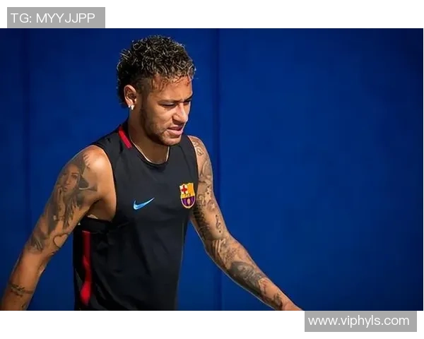 足球明星男士纹身图案推荐展现个性与热情的艺术选择 足球明星男士纹身图案推荐展现个性与热情的艺术选择